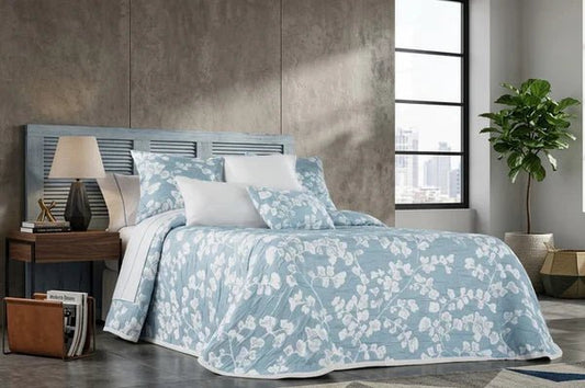 FAIT AU QUÉBEC - Couvre-lit Jasmin - Couvre-lit CHÉNÉ - $399.99! Literie-Déco et moi 