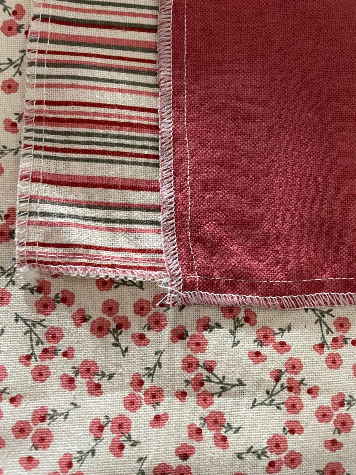 ( Fait au Québec) Ensemble de literie pour bébé ROSIE ( Réversible ) - Douillette bébé Chéné-Sasseville - Literie-Déco et moi 