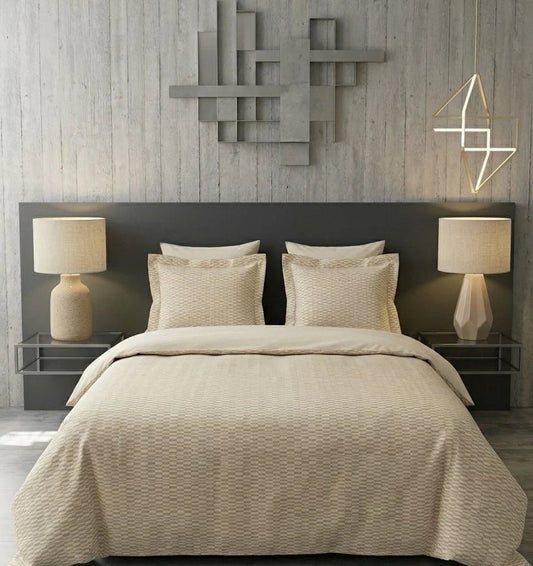(FAIT AU QUÉBEC) -Ensemble housse de couette CATELLE ( Beige ) - Housse de couette Chéné-Sasseville - $239.99! Literie-Déco et moi 