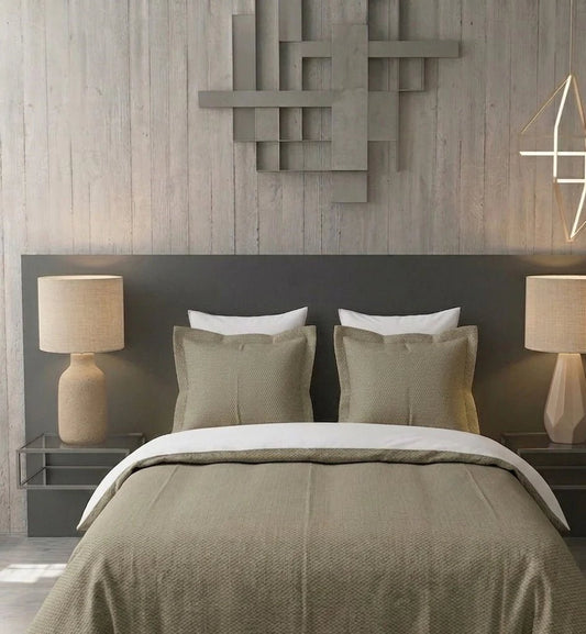 (FAIT AU QUÉBEC) -Ensemble housse de couette CATELLE ( Vert Olive ) - Housse de couette Chéné-Sasseville - $239.99! Literie-Déco et moi 