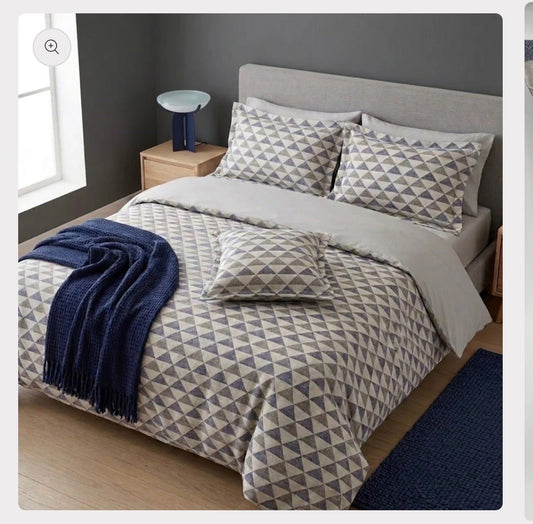 ( Fait au Québec ) Ensemble housse de couette VICTOR - Housse de couette CHÉNÉ - $249.99! Literie-Déco et moi 