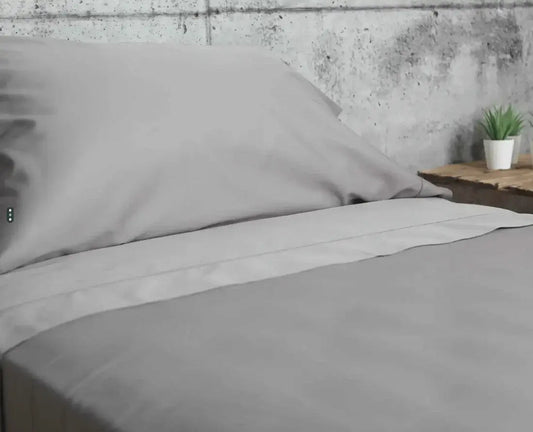 ( Fait au Québec ) Housse de couette KALYA( polyester / rayonne bambou , 180 fils ) Housse de couette  ,disponible chez Literie-Déco et moi 