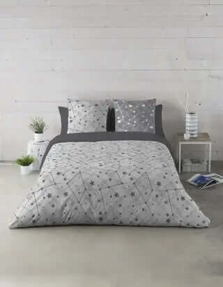 (Fait au Québec) Housse de couette STAR ( Ensemble 4 pièces ) - Housse de couette CHÉNÉ - $249.99! Literie-Déco et moi