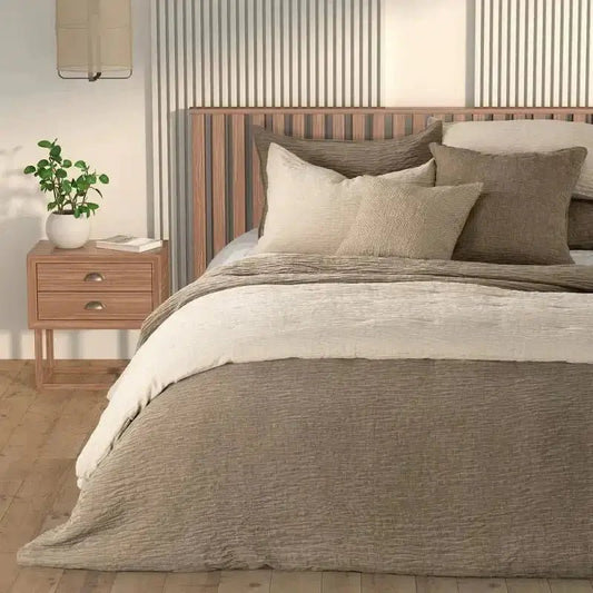 Housse de couette texturée taupe BARBARA- Par Brunelli - Housse de couette Brunelli - $33.99! Literie-Déco et moi