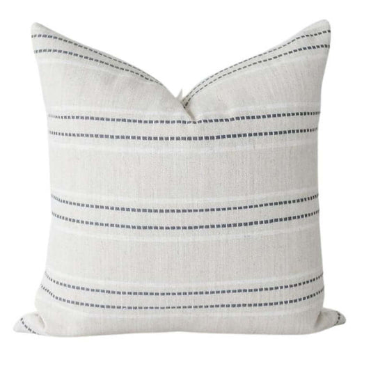 Housse de coussin FARMHOUSE ( Beige, blanc et gris foncé ) 20'' x 20' - Literie - Déco et moi