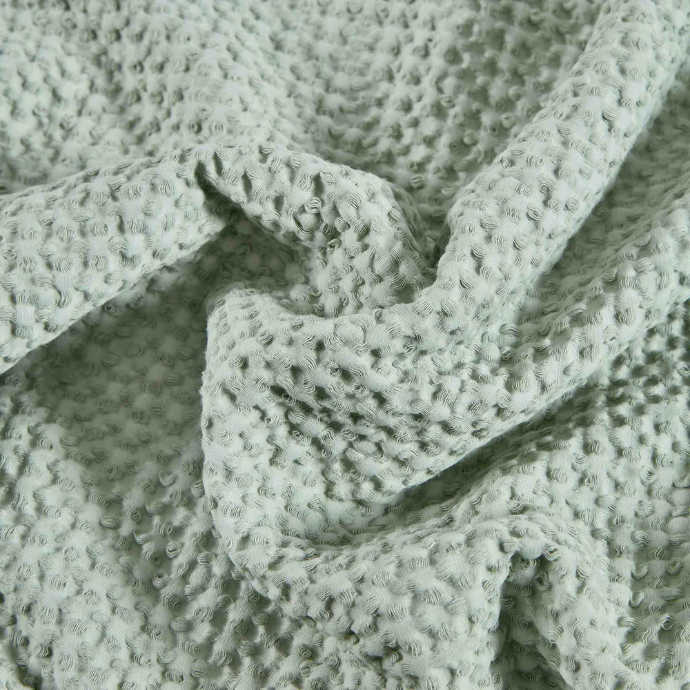 Jeté irrésistible JADE   ( 50'' X 70'') - Jeté rjs trading - $89.99! Literie-Déco et moi 