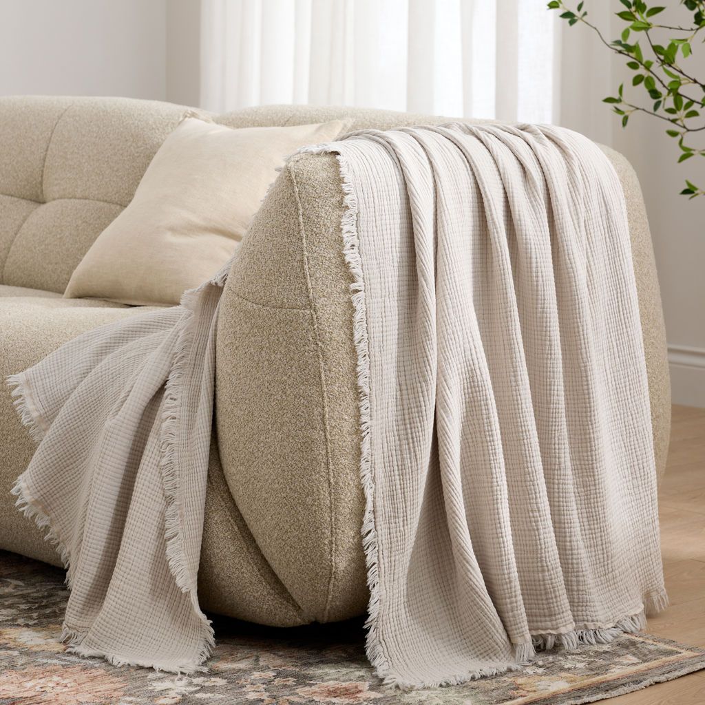 Jeté COZY- Blanc  ( 50''x60'') - Jeté Livia - $79.99! Literie-Déco et moi 