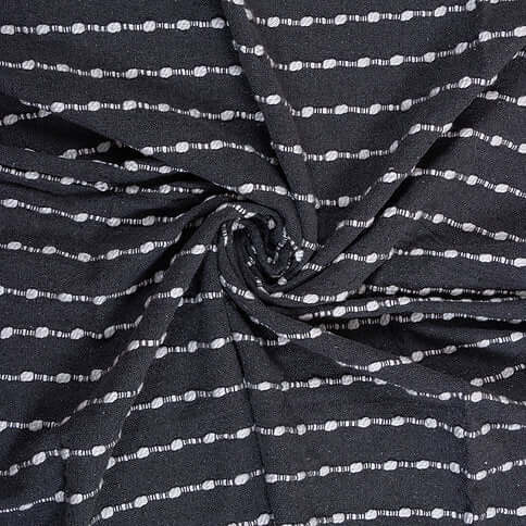 Jeté COZY- ( Noir et blanc ) Jeté  ,disponible chez Literie-Déco et moi 