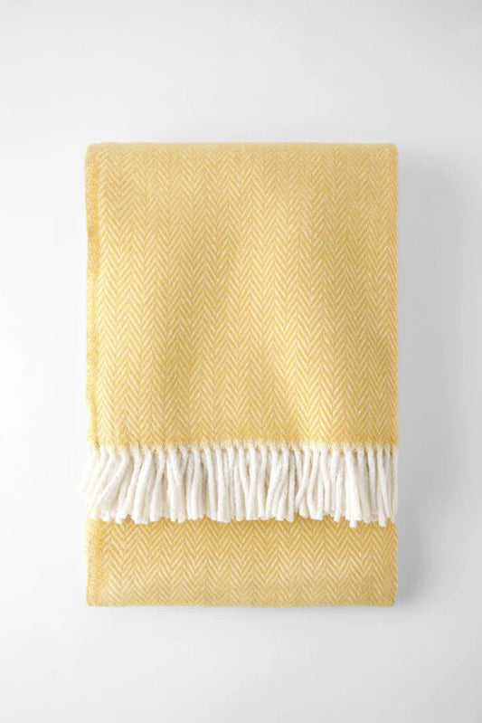  Jeté Skyline ( Safran)  ( 55''x 70'') de CHÉNÉ – PRODUIT  de qualité chez Literie & Déco et Moi