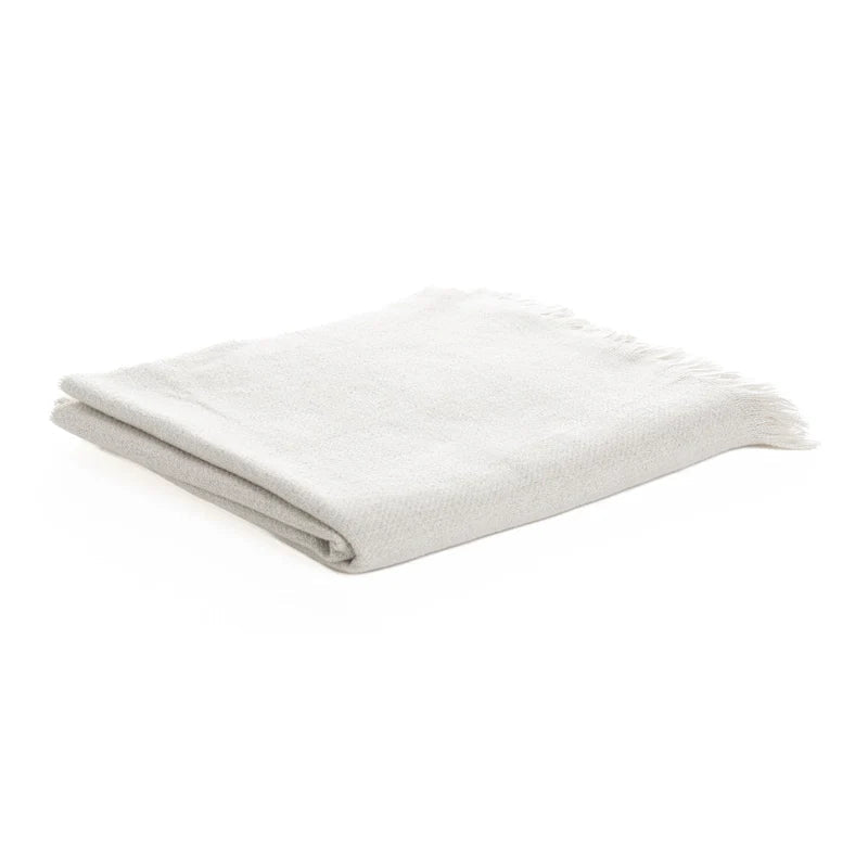Jeté uni avoine Millie ( 50'' x 60'')  - par Brunelli - Jeté Brunelli - Literie-Déco et moi 