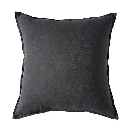 Coussin noir LINEN ( 12'' X 20'') ou (20'' x 20'') coussins  ,disponible chez Literie-Déco et moi 