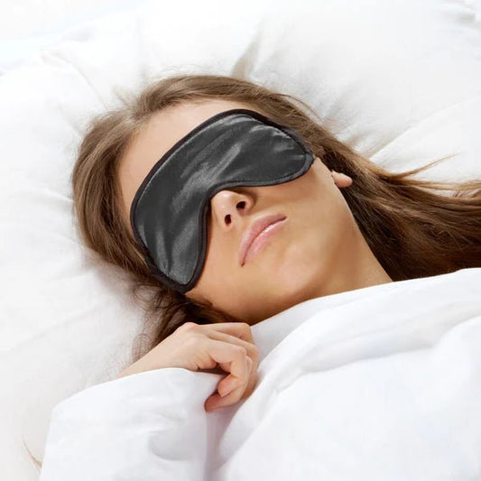 Masque en soie ( Noir ) taies  ,disponible chez Literie-Déco et moi 
