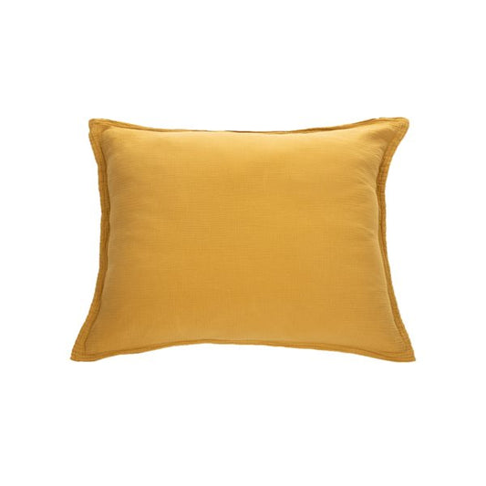 Cache oreiller décoratif jaune MUSLIN-  Par Brunelli Cache oreillers  ,disponible chez Literie-Déco et moi 