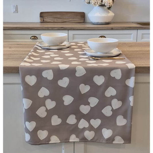 Nappe avec des coeurs AIMÉE - Par Brunelli - NAPPES Brunelli - $23.99! Literie-Déco et moi 