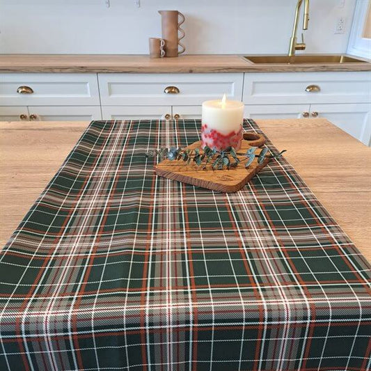 Nappe carreautée FORET - Par Brunelli NAPPES  ,disponible chez Literie-Déco et moi 