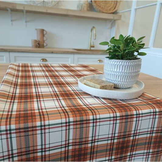 Nappe carreautée GINGERBREAD - Par Brunelli NAPPES  ,disponible chez Literie-Déco et moi 
