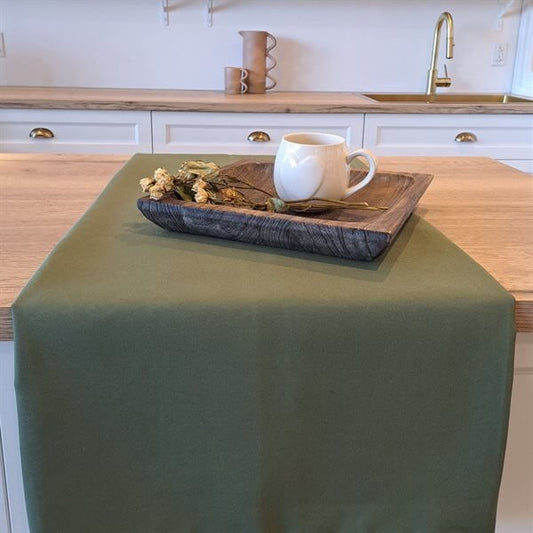 Nappe unie LA VERTE  - Par Brunelli NAPPES  ,disponible chez Literie-Déco et moi 