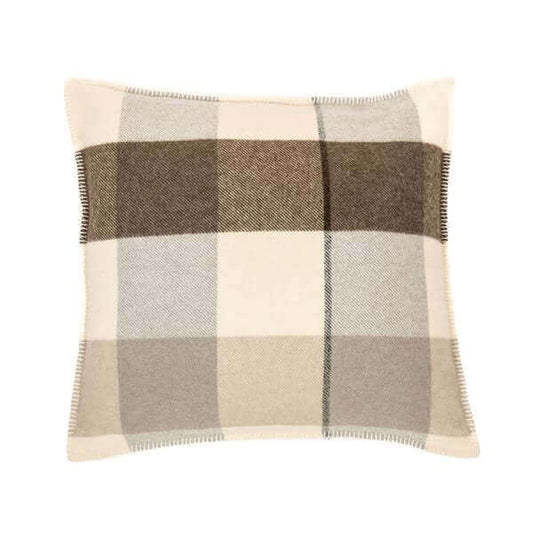 Oreiller européen à carreaux FUDGE  25'' X 25'' ( Brun ) Par Brunelli - coussins Brunelli - Literie-Déco et moi 