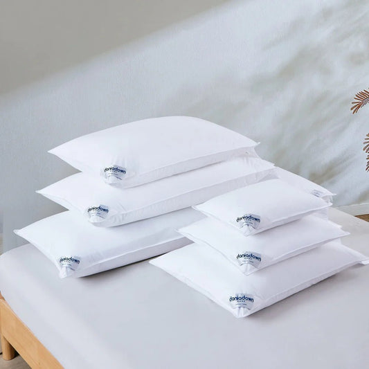 Oreiller européen alternatif au duvet  ( 26'' x 26'') - Oreillers Daniadown - $49.99! Literie-Déco et moi 