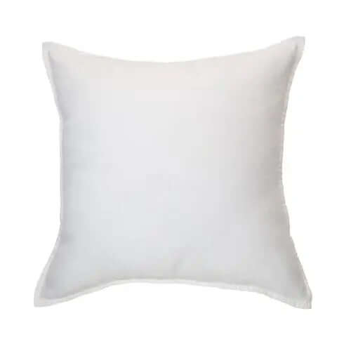 Oreiller européen blanc en lin LINEN STONE WASH ( 25'' X 25'')- Par Brunelli coussins  ,disponible chez Literie-Déco et moi 