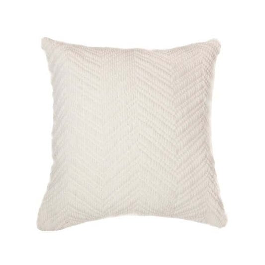 Oreiller européen en chenille ivoire EMY  25'' X 25''-  Par Brunelli coussins  ,disponible chez Literie-Déco et moi 