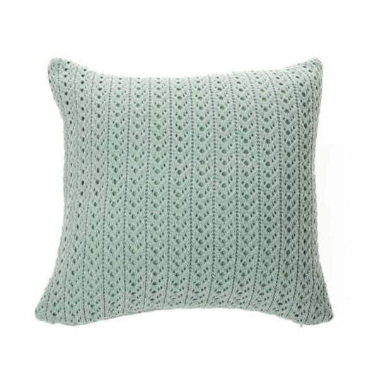 Oreiller européen en tricot vert sauge NAJA ( 25'' x 25'')- Par Brunelli coussins  ,disponible chez Literie-Déco et moi 