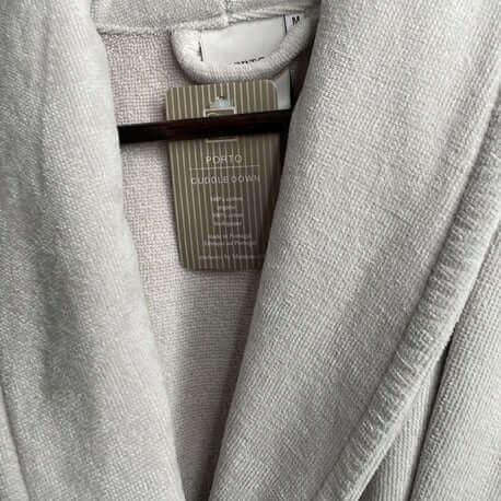  Peignoirs biologique PORTO( 5 couleurs disponibles ) de Cuddle Down – PRODUIT  de qualité chez Literie & Déco et Moi