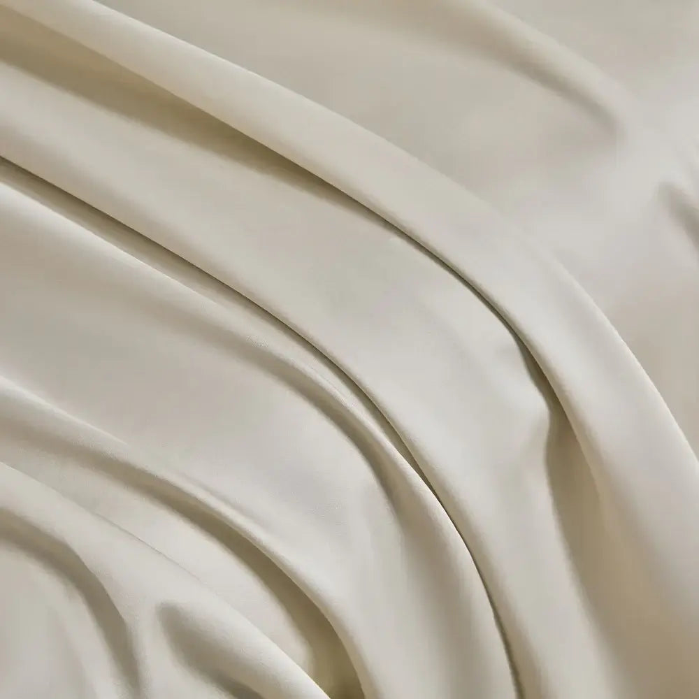 Ensemble de housse de couette en coton PIMA ( 400 fils )- Beige Housse de couette  ,disponible chez Literie-Déco et moi 