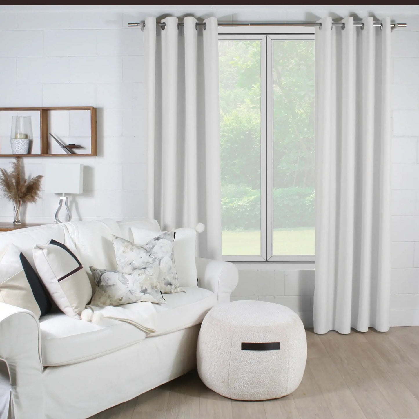 Rideau opaque SHERBROOKE  ( Blanc cassé ) rideau  ,disponible chez Literie-Déco et moi 