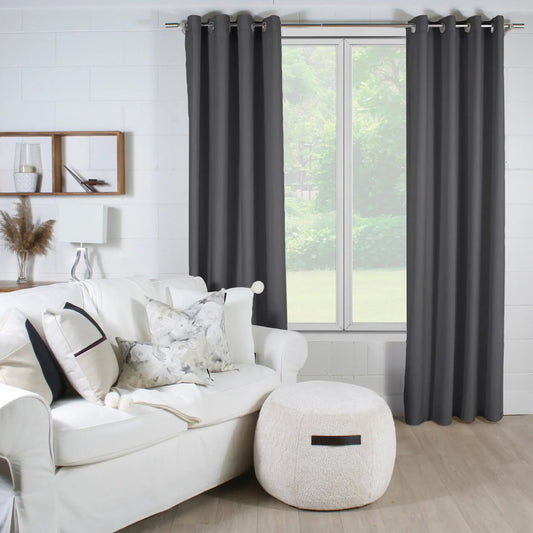 Rideau  opaque SHERBROOKE  ( Gris charcoal ) rideau  ,disponible chez Literie-Déco et moi 