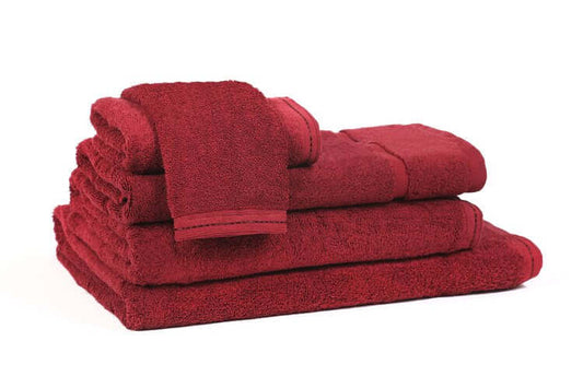 Serviettes en coton biologique NATURE ( Rouge ) serviettes de bain  ,disponible chez Literie-Déco et moi 