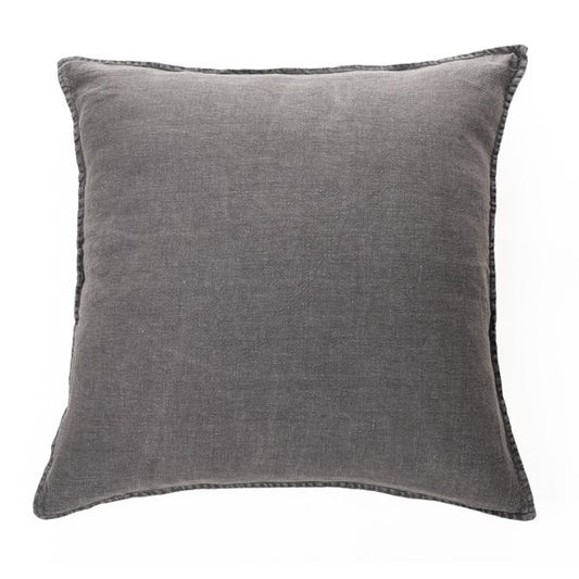 Oreiller européen gris charcoal en lin LINEN STONE WASH ( 25'' X 25'')- Par Brunelli coussins  ,disponible chez Literie-Déco et moi 