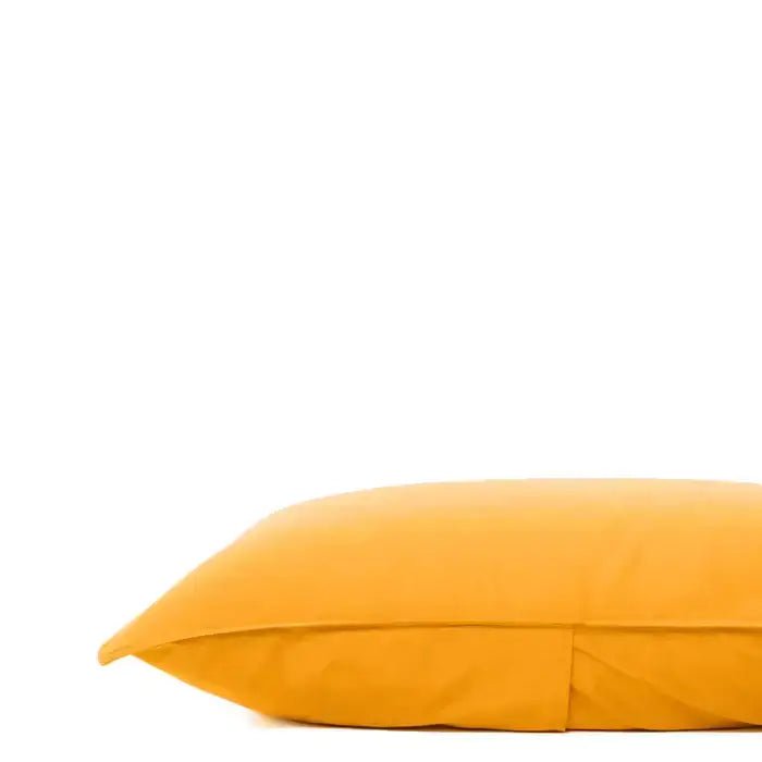 Taie d'oreiller de corps en percale de coton- 10 teintes disponibles taies  ,disponible chez Literie-Déco et moi 