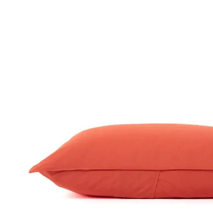 Taie d'oreiller de corps en percale de coton- 10 teintes disponibles taies  ,disponible chez Literie-Déco et moi 