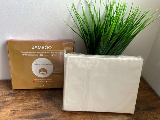 Taies d'oreiller en rayonne de bambou ( Paire )- Collection Literie-Déco et Moi Draps  ,disponible chez Literie-Déco et moi 