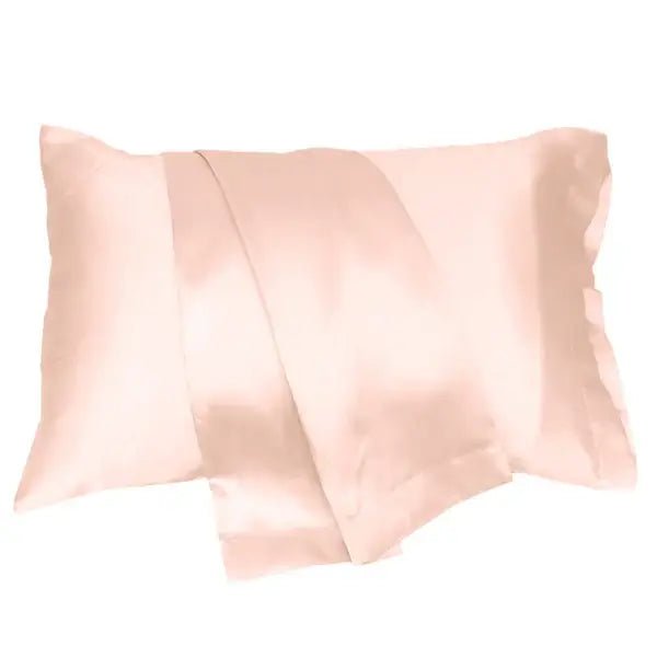 Taies oreiller en SATIN (Paquet de 2) taies  ,disponible chez Literie-Déco et moi 