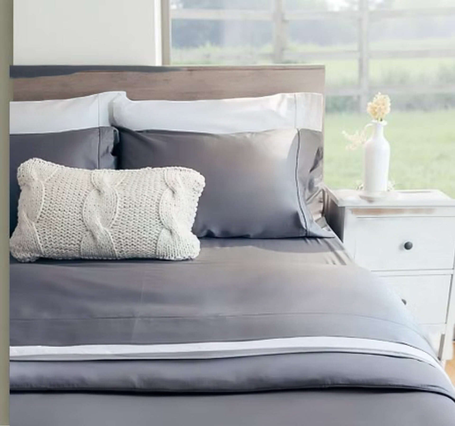 Ensemble de draps en coton égyptien (300 fils) -Gris Charcoal Draps  ,disponible chez Literie-Déco et moi 