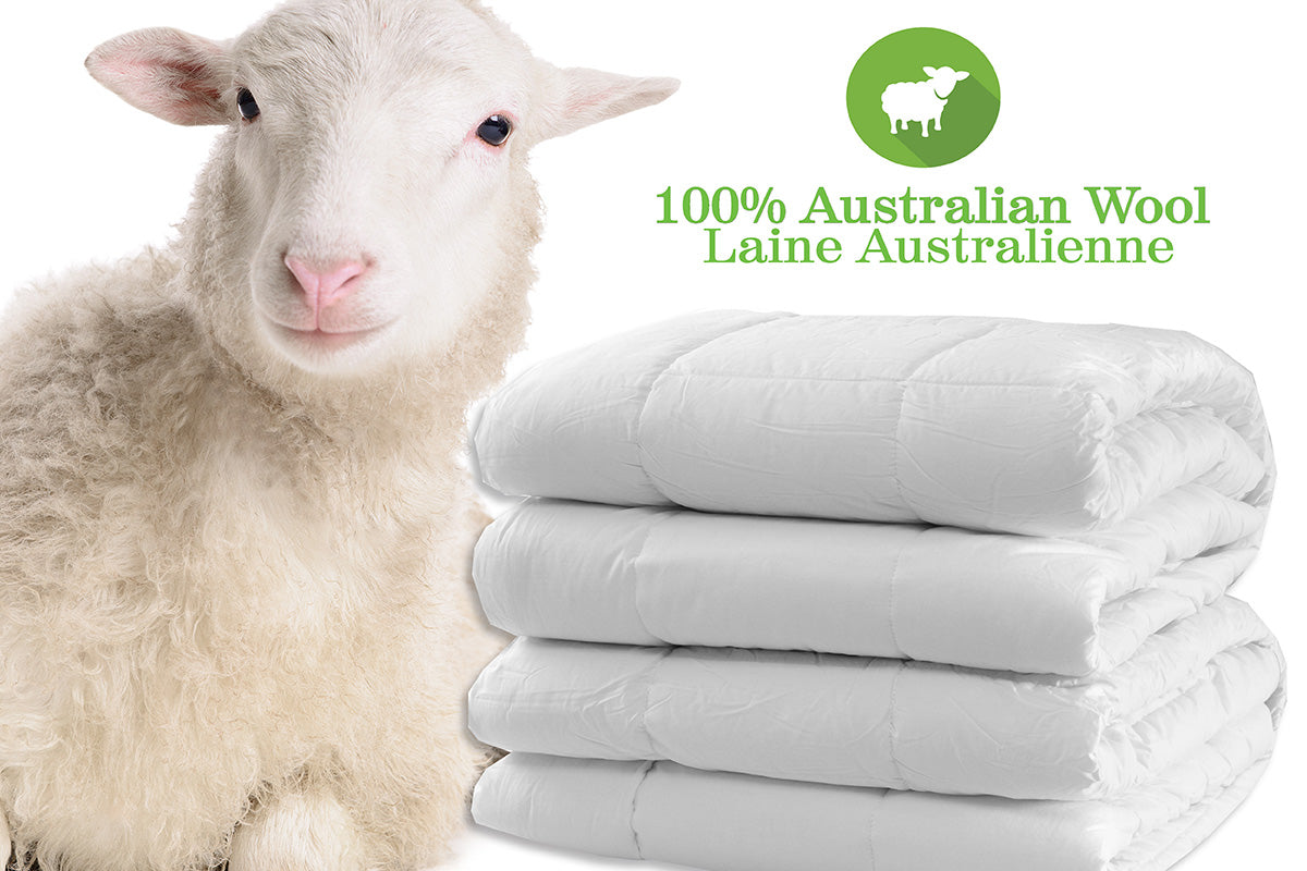 Couette en 100% laine australienne ESSENTIELS DU LUXE Couettes  ,disponible chez Literie-Déco et moi 