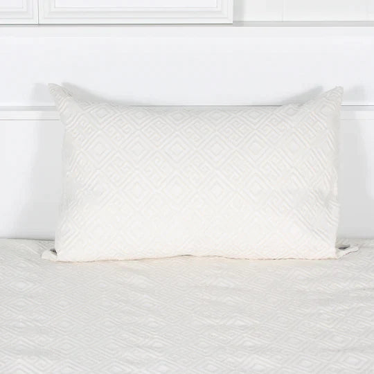 Couverture ELOI ( Blanc cassé) Couvre-lit  ,disponible chez Literie-Déco et moi 