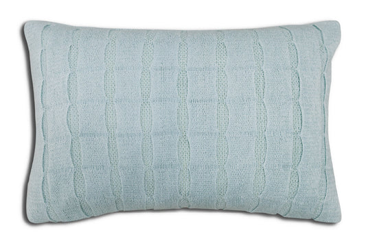 Coussin  MORECOMBE  ( 14'' x 20'') ( Aqua) coussins  ,disponible chez Literie-Déco et moi 