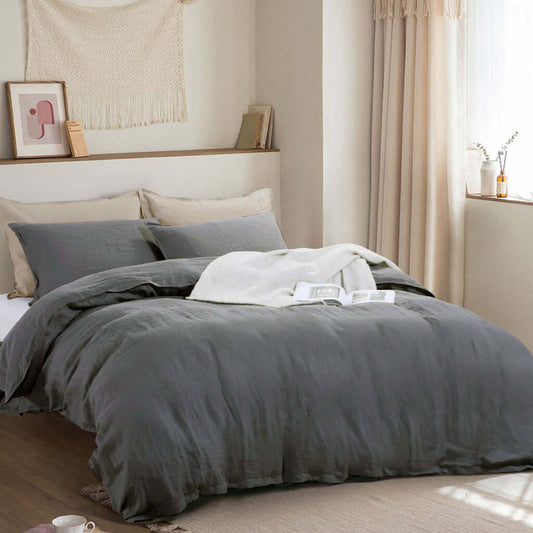 Ensemble de housse de couette en lin (Graphite ) Housse de couette  ,disponible chez Literie-Déco et moi 