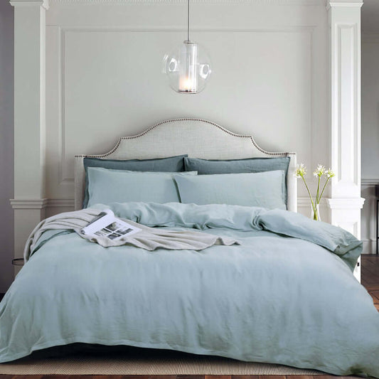 Ensemble de housse de couette en lin DOUX AQUA Housse de couette  ,disponible chez Literie-Déco et moi 