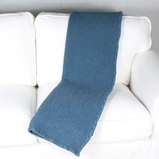 Jeté PORTO ( 4 couleurs disponibles ) Jeté  ,disponible chez Literie-Déco et moi 