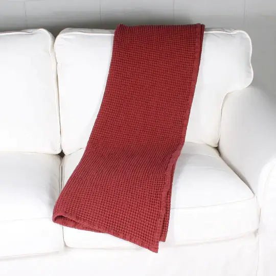 Jeté PORTO ( 4 couleurs disponibles ) Jeté  ,disponible chez Literie-Déco et moi 