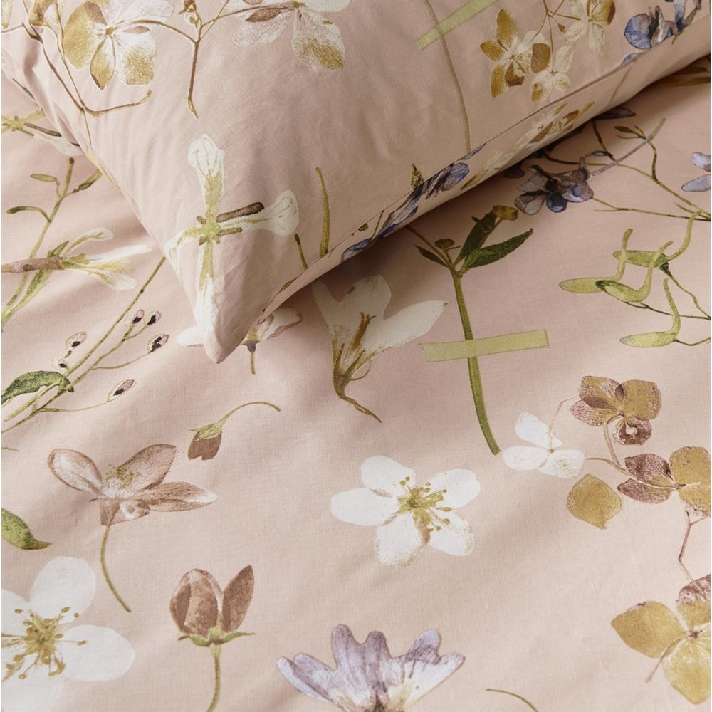 Housse de couette LILY - Par Brunelli Housse de couette  ,disponible chez Literie-Déco et moi 